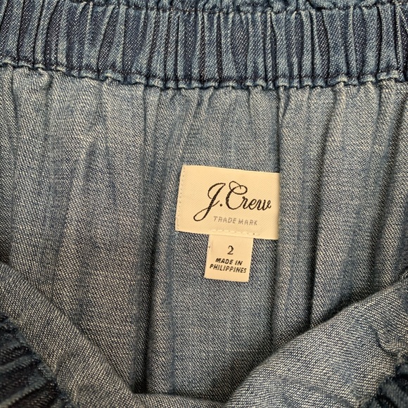 Off-the-shoulder chambray dress - Picture 6 of 8